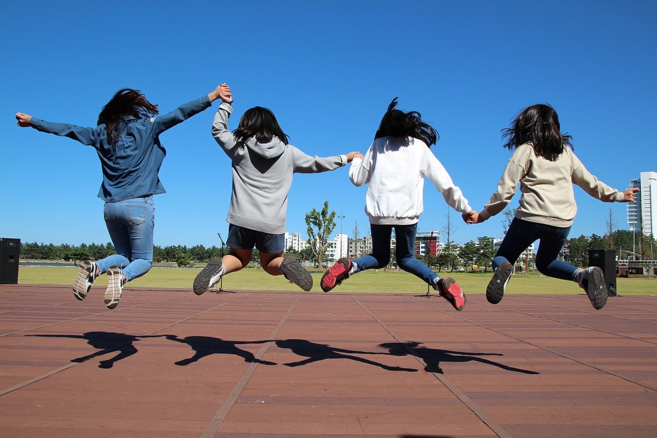 run, jump, girl